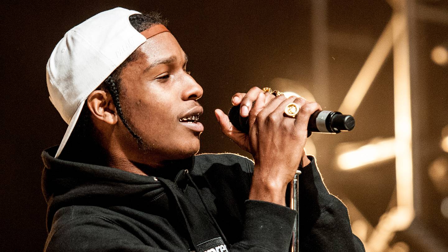A$AP Rocky disses A$AP Relli on stage