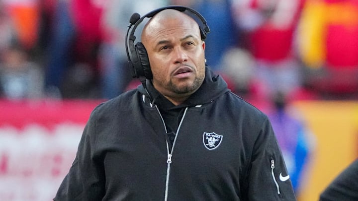 Nov 29, 2024; Kansas City, Missouri, USA; Las Vegas Raiders head coach Antonio Pierce watches play against the Kansas City Chiefs during the second half at GEHA Field at Arrowhead Stadium. Mandatory Credit: Denny Medley-Imagn Images Nov 29, 2024; Kansas City, Missouri, USA; Las Vegas Raiders head coach Antonio Pierce watches play against the Kansas City Chiefs during the second half at GEHA Field at Arrowhead Stadium. Mandatory Credit: Denny Medley-Imagn Images