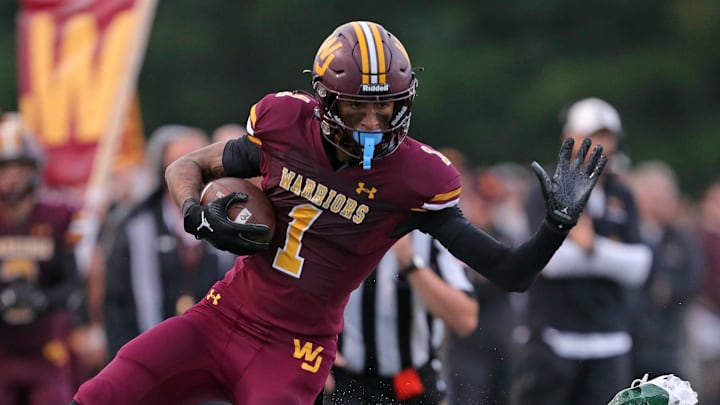 Milan Parris committed to Iowa State for 2026, as he is expected to join the wide receiver room for the Cyclones.