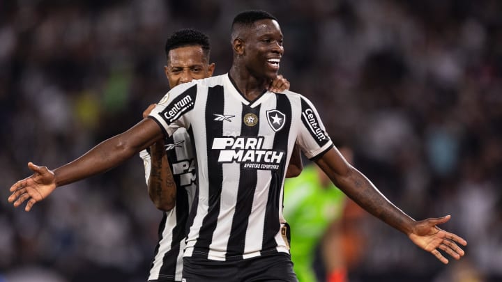 Luiz Henrique é um dos melhores jogadores da temporada no Brasil Luiz Henrique é um dos melhores jogadores da temporada no Brasil