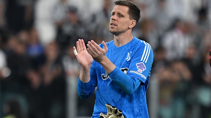 Polonês deixou a Juventus no meio do ano