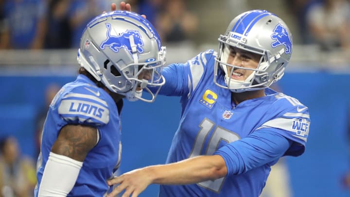 Detroit Lions wide receiver Josh Reynolds (8) and quarterback Jared Goff (16). Detroit Lions wide receiver Josh Reynolds (8) and quarterback Jared Goff (16).