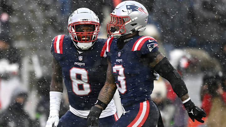 New York Jets v New England Patriots