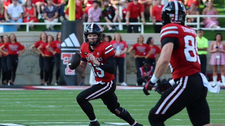 Sep 5, 2026; Lubbock, Texas, USA; Texas Tech Red Raiders quarterback Will Hammond (15) scrambles against the Abilene Christian Wildcats in the first half at Galaxy Stadium. Mandatory Credit: Michael C. Johnson-Imagn Images Sep 5, 2026; Lubbock, Texas, USA; Texas Tech Red Raiders quarterback Will Hammond (15) scrambles against the Abilene Christian Wildcats in the first half at Galaxy Stadium. Mandatory Credit: Michael C. Johnson-Imagn Images
