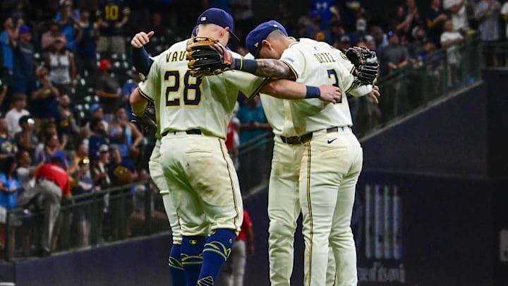 Aug 11, 2025; Milwaukee, Wisconsin, USA; Milwaukee Brewers celebrates after beating the Pittsburgh Pirates for their 10th consecutive win at American Family Field. Mandatory Credit: Benny Sieu-Imagn Images