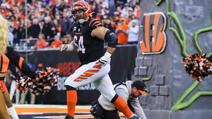 Dec 28, 2024; Cincinnati, Ohio, USA; Cincinnati Bengals center Ted Karras (64) runs onto the field before the game against the Denver Broncos at Paycor Stadium. Mandatory Credit: Katie Stratman-Imagn Images Dec 28, 2024; Cincinnati, Ohio, USA; Cincinnati Bengals center Ted Karras (64) runs onto the field before the game against the Denver Broncos at Paycor Stadium. Mandatory Credit: Katie Stratman-Imagn Images