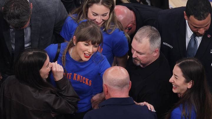 Swift is attending the game with fellow musicians Este and Alana Haim. Swift is attending the game with fellow musicians Este and Alana Haim.