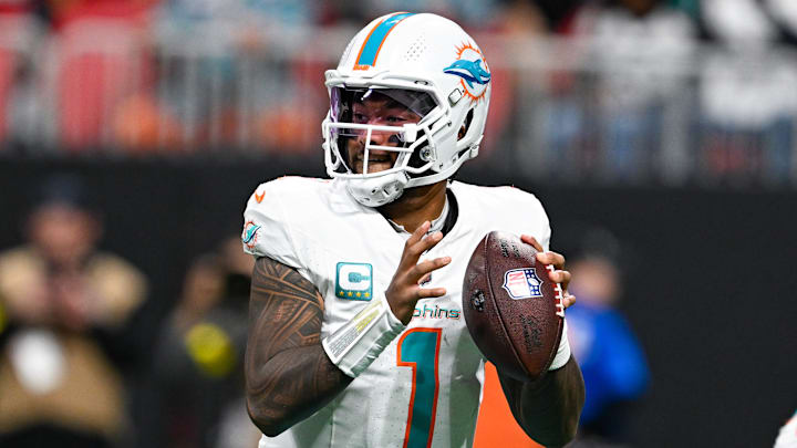 NFL: OCT 26 Dolphins at Falcons