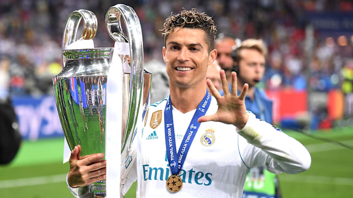 Cristiano Ronaldo celebrando su quinta Champions League alcanzada, y la cuarta con el Real Madrid
