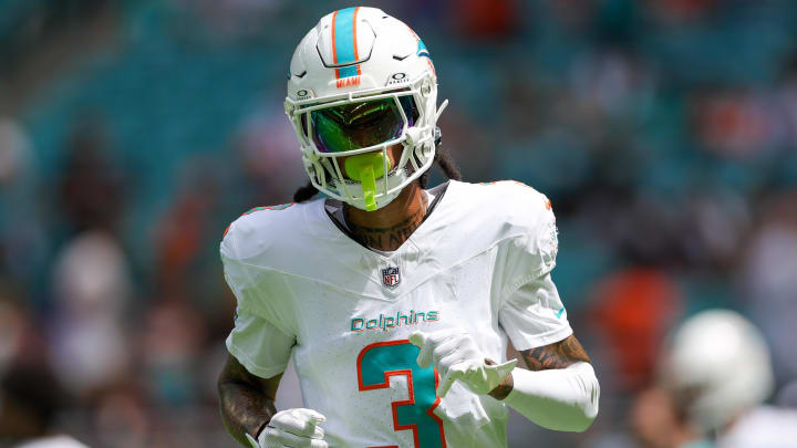 Robbie Chosen (3) warms up before the game against the Denver Broncos at Hard Rock Stadium last season.