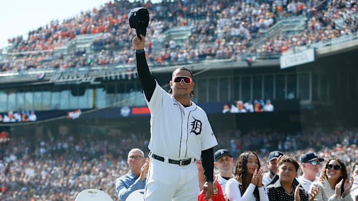 Miguel Cabrera fue homenajeado por los Tigres de Detroit 