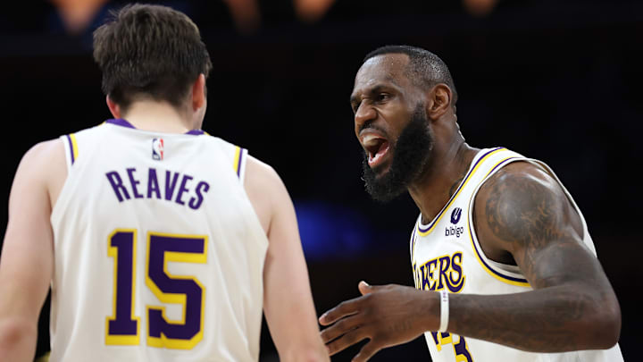 Golden State Warriors v Los Angeles Lakers