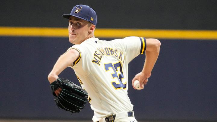 Sep 8, 2026; Milwaukee, Wisconsin, USA; Milwaukee Brewers pitcher Jacob Misiorowski (32) delivers a pitch against the Chicago Cubs in the first inning at American Family Field. Mandatory Credit: Michael McLoone-Imagn Images Sep 8, 2026; Milwaukee, Wisconsin, USA; Milwaukee Brewers pitcher Jacob Misiorowski (32) delivers a pitch against the Chicago Cubs in the first inning at American Family Field. Mandatory Credit: Michael McLoone-Imagn Images