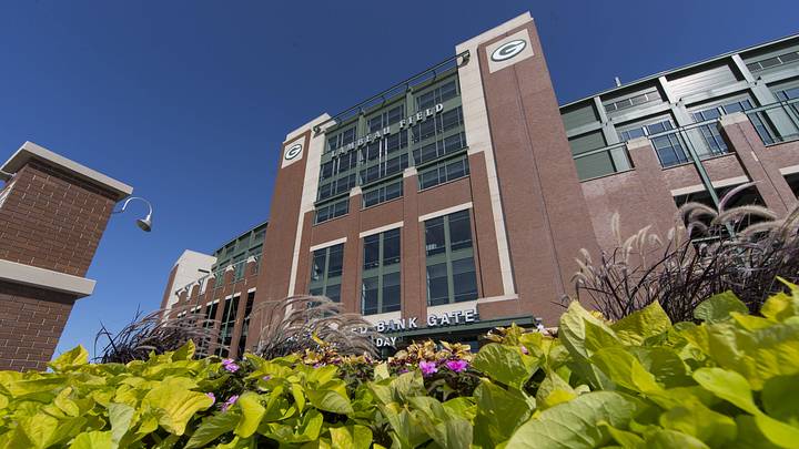 Aug 31, 2017; Green Bay, WI, USA; The exterior of Lambeau Field is seen before a game between the Los Angeles Rams and Green Bay Packers. Mandatory Credit: Jeff Hanisch-Imagn Images