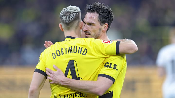 Mats Hummels mit Nico Schlotterbeck