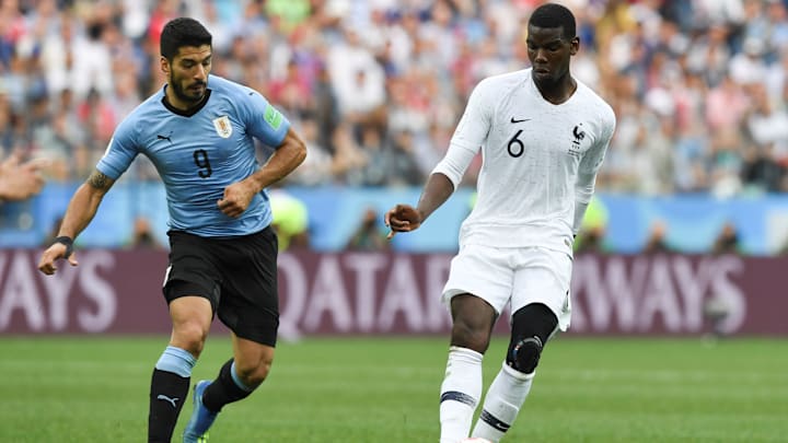 Suárez y Pogba se enfrentaron en los cuartos de final del Mundial de Rusia
