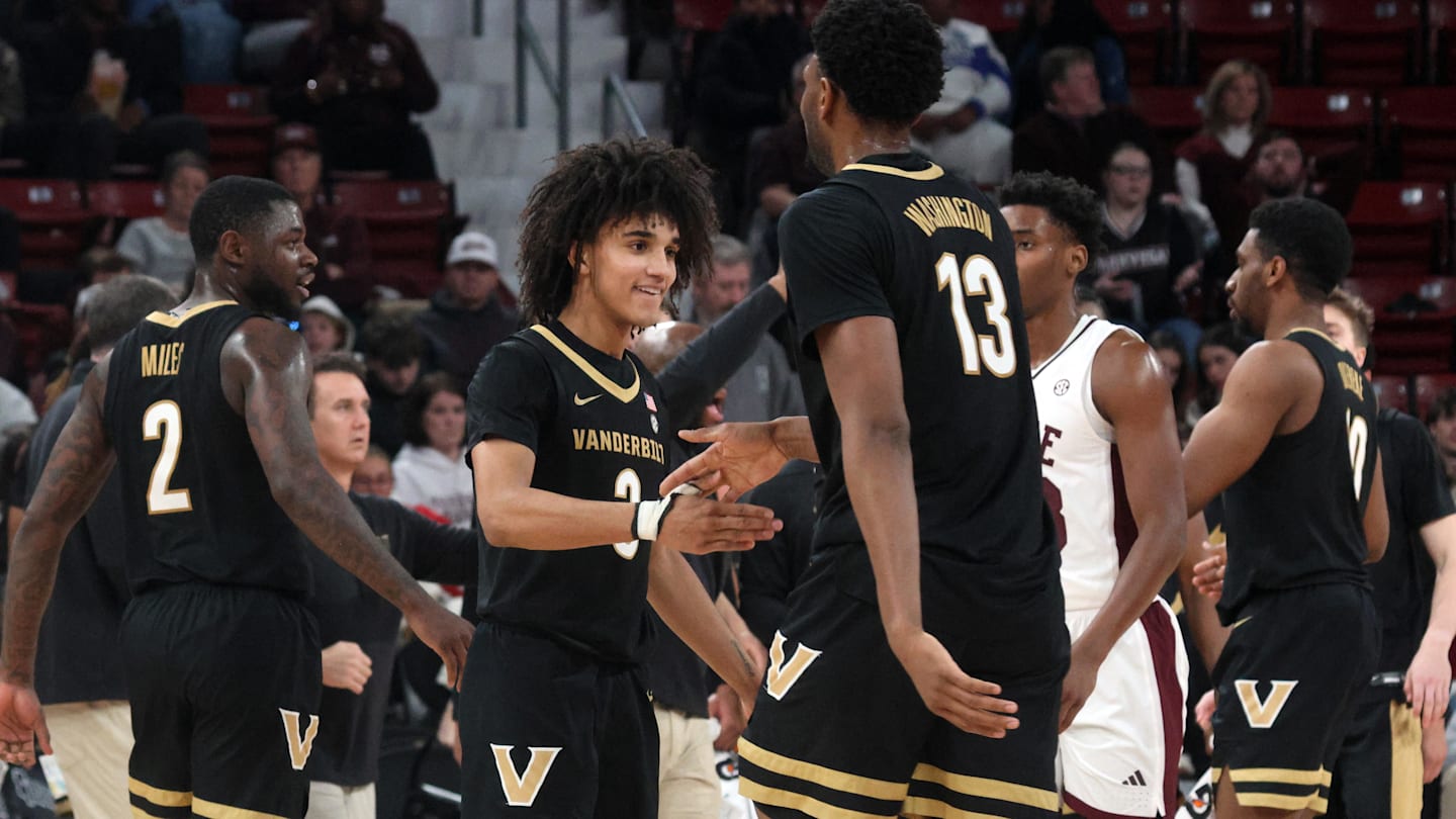 There's the Vanderbilt Basketball Team We Know. They're Here Again; Column