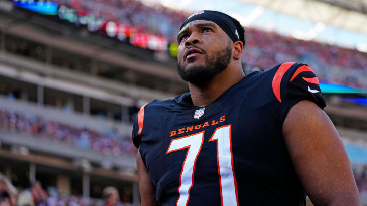 Cincinnati Bengals offensive tackle La'el Collins (71) walks for the locker room before halftime in the second quarter of the NFL Week 7 game between the Cincinnati Bengals and the Atlanta Falcons at Paycor Stadium in downtown Cincinnati on Sunday, Oct. 23, 2022. The Bengals led 28-17 at halftime. 


Mandatory Credit: Sam Greene-The Enquirer

Atlanta Falcons At Cincinnati Bengals Nfl Week 7