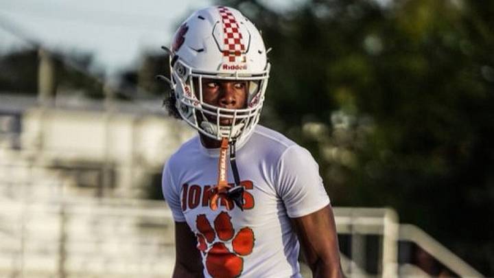 Kameron Lee is one of the key players leading Jones, Central Florida's top-ranked team, heading into the FHSAA football postseason.