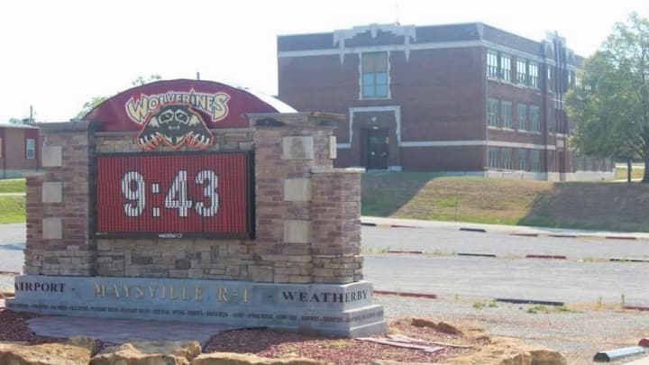 East Atchison and Maysville girls had a surprise guest show up onto the court in the middle of their Class 2, District 16 Tournament game on Tuesday. 