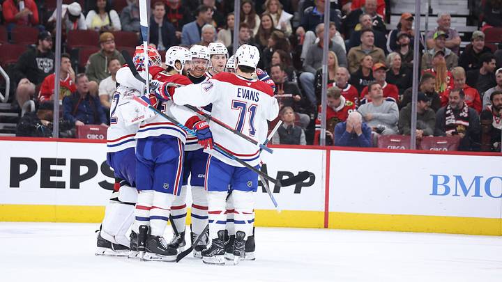 The Montreal Canadiens celebrate a win over the Chicago Blackhawks at the United Center. Mandatory Credit: Talia Sprague-Imagn Images