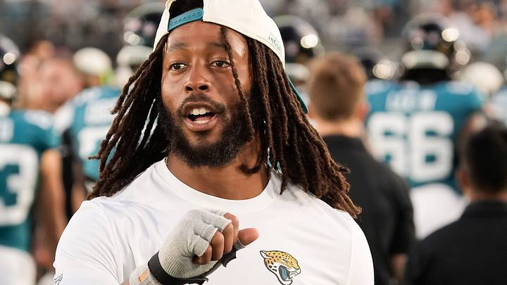 Jacksonville Jaguars wide receiver Jakobi Meyers (3) gives his teammates some love while wearing a brace on his right wrist during the first half against the Carolina Panthers at EverBank Stadium in the second preseason game on Friday night, August 21, 2026 in Jacksonville, Fla. Jacksonville Jaguars wide receiver Jakobi Meyers (3) gives his teammates some love while wearing a brace on his right wrist during the first half against the Carolina Panthers at EverBank Stadium in the second preseason game on Friday night, August 21, 2026 in Jacksonville, Fla.
