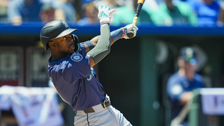 Seattle Mariners second baseman Ryan Bliss hits during a game against the Kansas City Royals on June 9 at Kauffman Stadium.