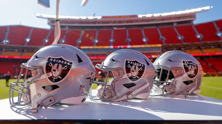 Las Vegas Raiders v Kansas City Chiefs