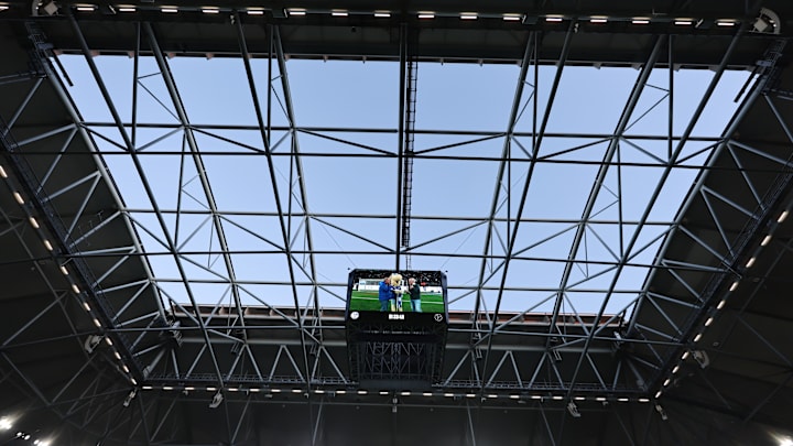 FC Schalke 04 vs Hertha BSC - 2. Bundesliga