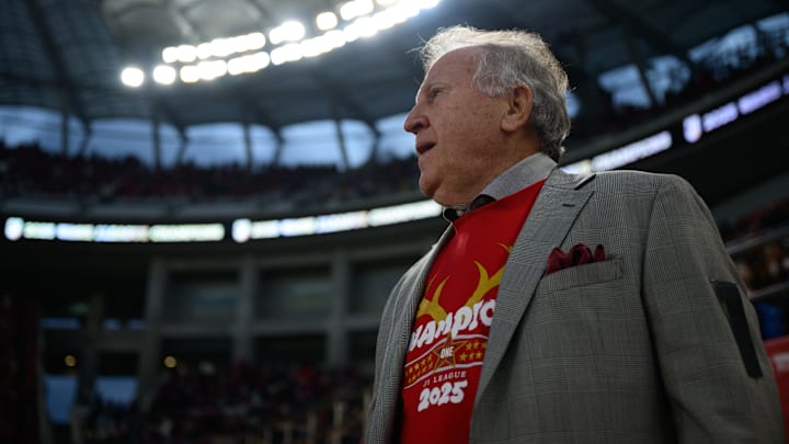 Zico está entre os grandes nomes do esporte brasileiro