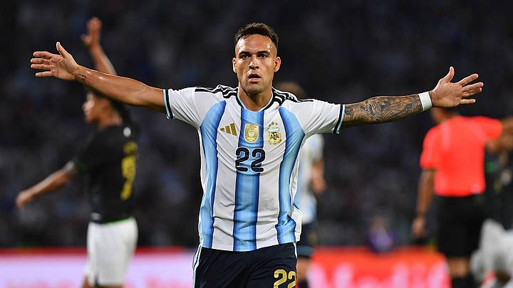 Lautaro Martínez abrió la goleada para Argentina sobre Bolivia. Lautaro Martínez abrió la goleada para Argentina sobre Bolivia.