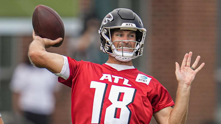 Jul 24, 2025; Flowery Branch, GA, USA; Atlanta Falcons quarterback Kirk Cousins (18) passes during training camp at IBM Performance Field. Mandatory Credit: Dale Zanine-Imagn Images Jul 24, 2025; Flowery Branch, GA, USA; Atlanta Falcons quarterback Kirk Cousins (18) passes during training camp at IBM Performance Field. Mandatory Credit: Dale Zanine-Imagn Images