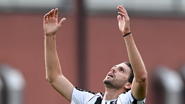 Juventus captain Manuel Locatelli and his team-mates were a shambles against Cesc Fabregas' Como