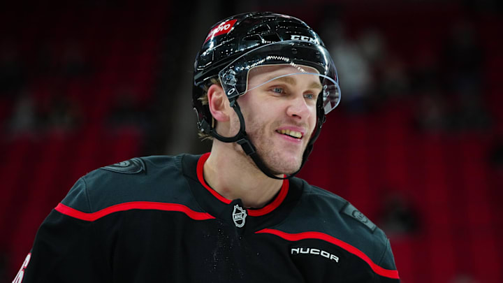 The Dallas Stars are finalizing a trade and contract extension for Carolina Hurricanes right winger Mikko Rantanen.