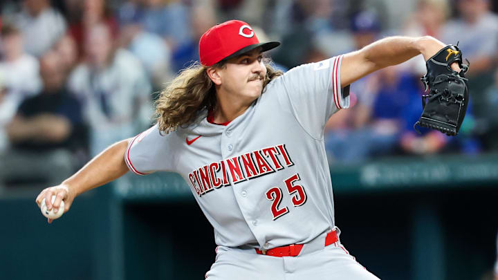 The Reds and Giants are set to face each other in what's set as a near pick-em. The Reds and Giants are set to face each other in what's set as a near pick-em.