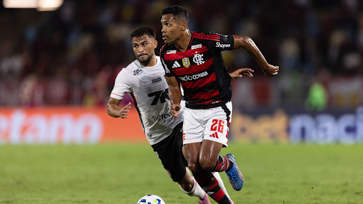Flamengo x Vitória se enfrentam, nesta quarta-feira (22), no Maracanã pelo jogo de ida da 5ª fase da Copa do Brasil 2026