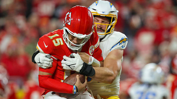 Los Angeles Chargers v Kansas City Chiefs