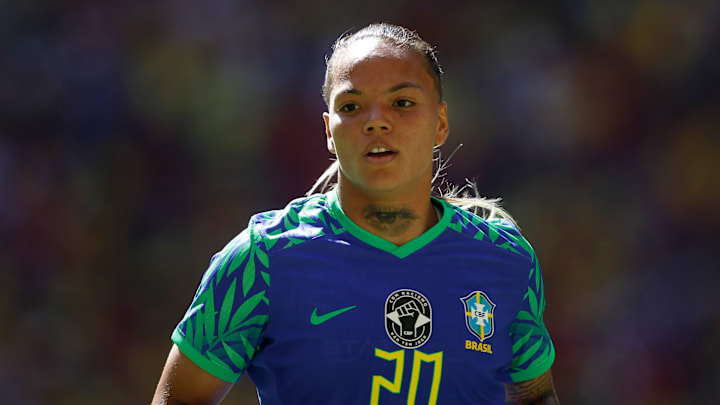 Nycole sofreu um entorse e não vai se recuperar a tempo da Copa