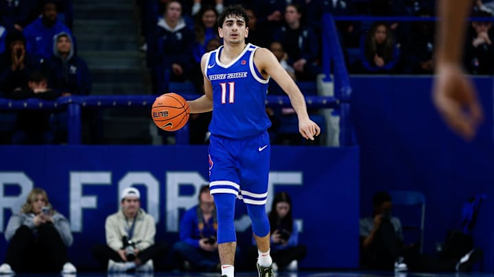 Boise State is a road favorite against UNLV on Tuesday night. Boise State is a road favorite against UNLV on Tuesday night.