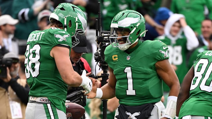 The Philadelphia Eagles are favored agains the Detroit Lions in Week 11.