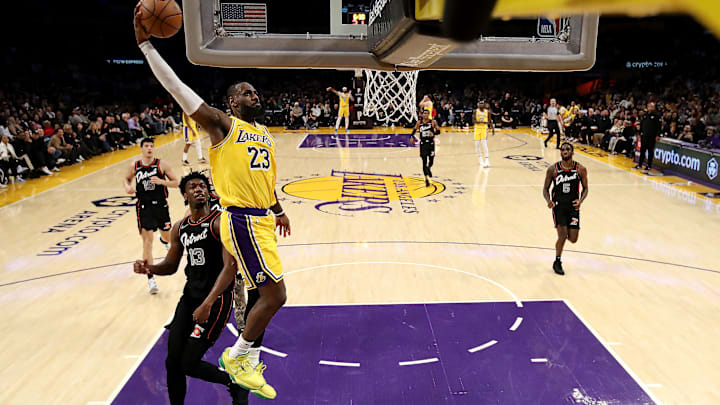 Detroit Pistons v Los Angeles Lakers