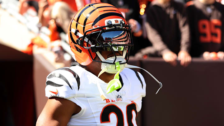 Sep 7, 2025; Cleveland, Ohio, USA; Cincinnati Bengals cornerback DJ Turner II (20) warms up before a game against the Cleveland Browns at Huntington Bank Field. Mandatory Credit: Scott Galvin-Imagn Images