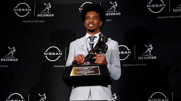 Daniels became the third LSU player to win the Heisman Trophy.