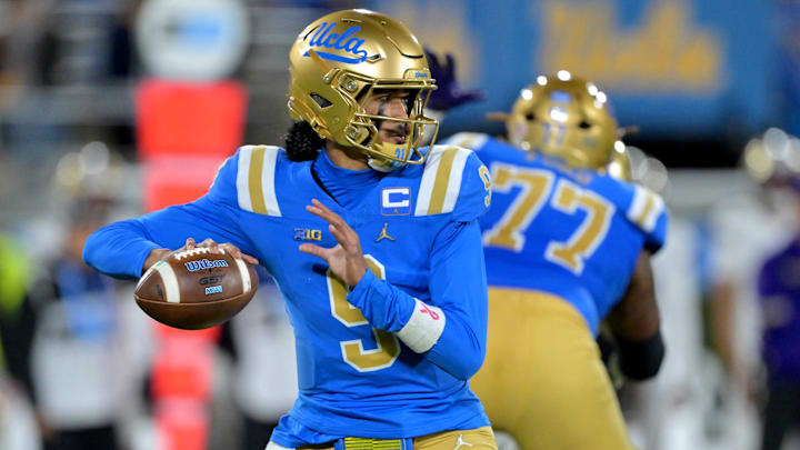 UCLA Bruins quarterback Nico Iamaleava (9) sets to pass the ball during the first half against the Washington Huskies at the Rose Bowl.