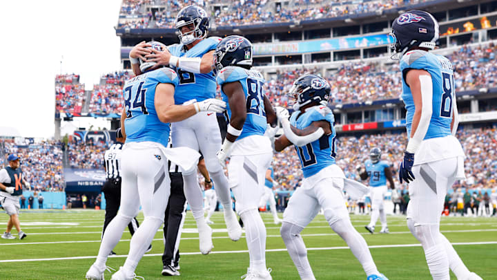Green Bay Packers v Tennessee Titans