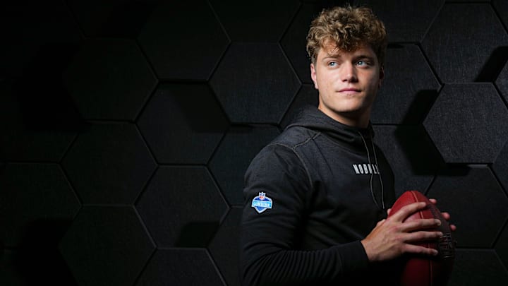 NFL Combine - Portraits