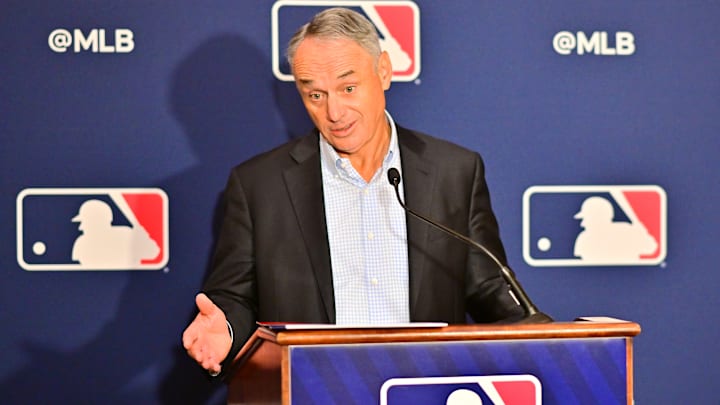 Rob Manfred estuvo del lado de la industria en las negociaciones 