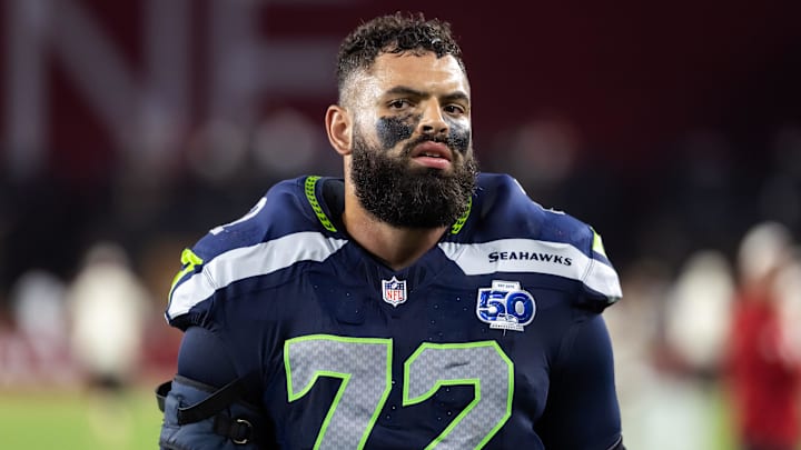 Seattle Seahawks tackle Abraham Lucas (72) against the Arizona Cardinals at State Farm Stadium.
