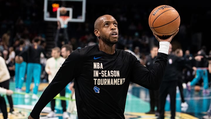 Milwaukee Bucks v Charlotte Hornets