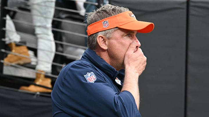 Denver Broncos v Las Vegas Raiders